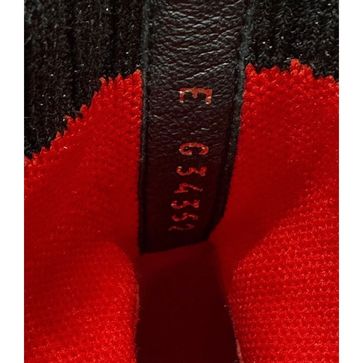 NWOB Chanel 2019 Red & Black Knit Sock Booties, Size 41 pre-owned