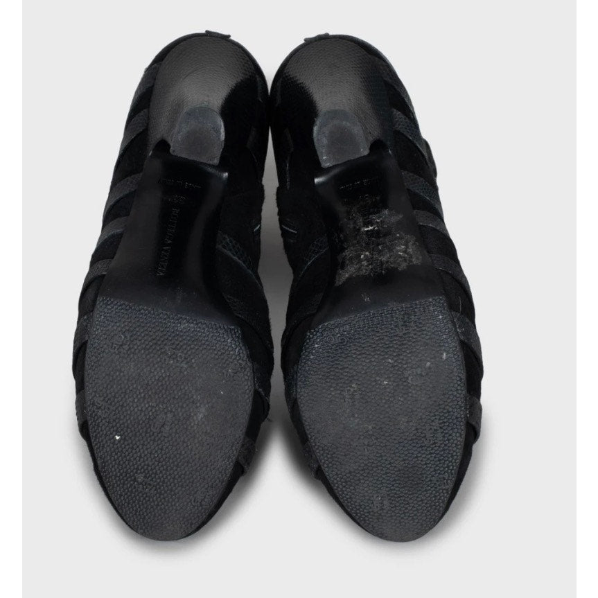 Bottega Veneta Black Suede Ankle Boots - Size 37 Pe-owned