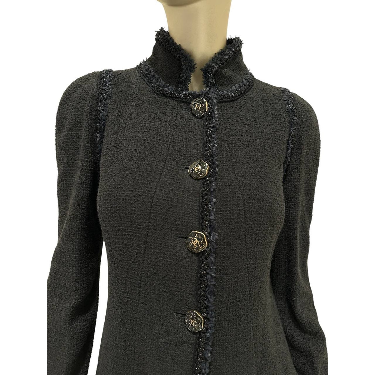 Chanel 2013 Cruise Versailles Black Tweed Jacket CC Buttons Size 40 Pre-owned