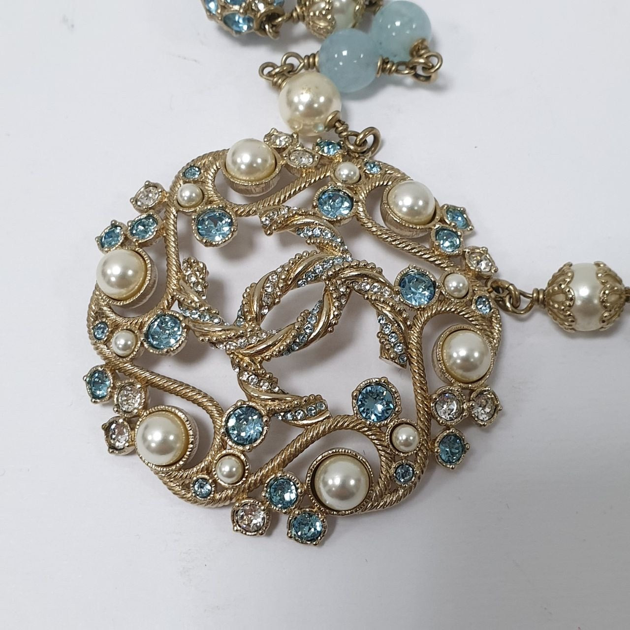 Chanel B19 Aquamarine Resin & Pearls Necklace Pre-owned