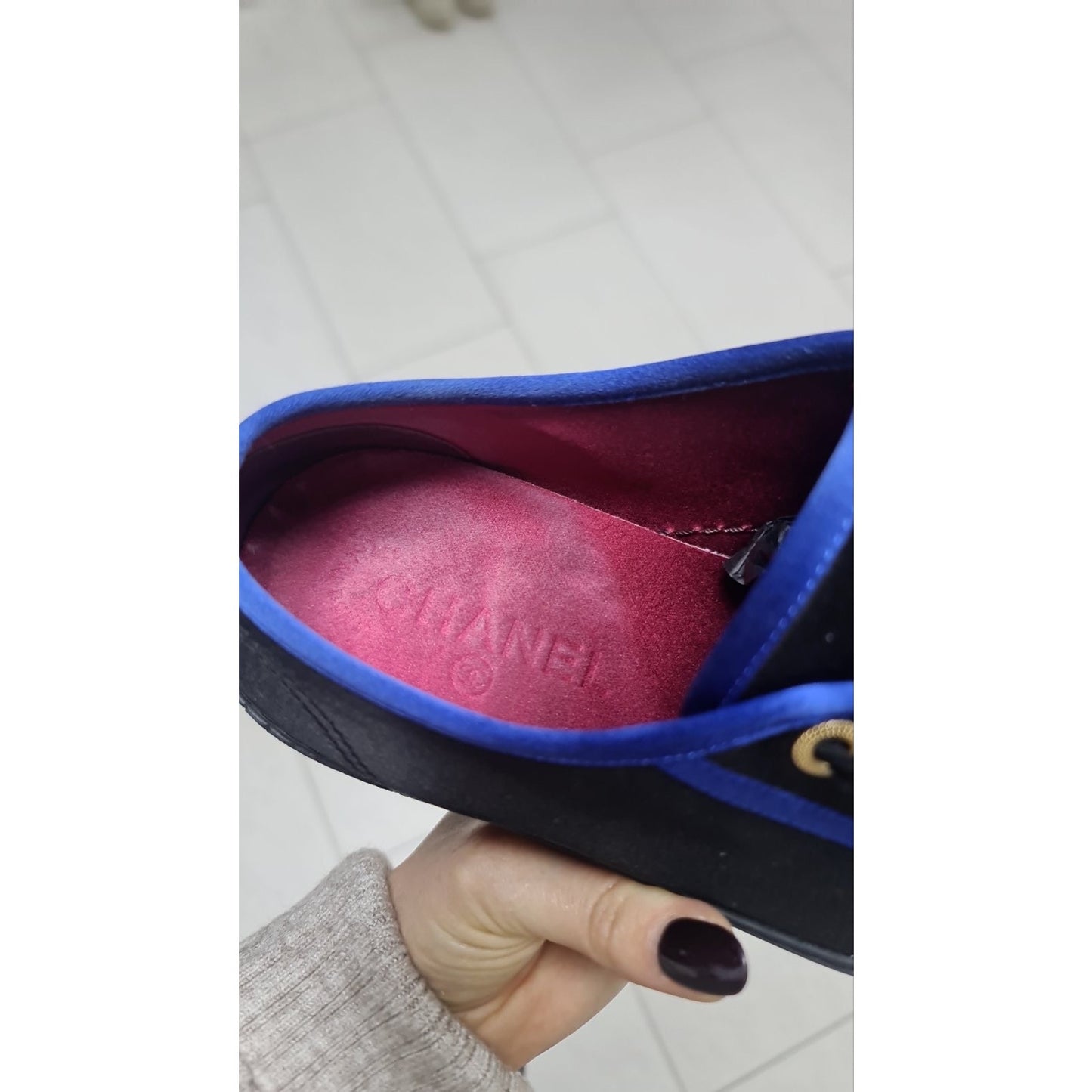 NWOB Chanel Satin Sneakers, Size 40 Pre-owned