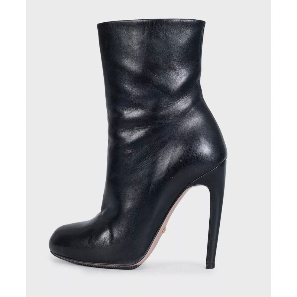 Gucci Black Leather Ankle Boots with Gold Hardware Sz.34.5 Pre-owned