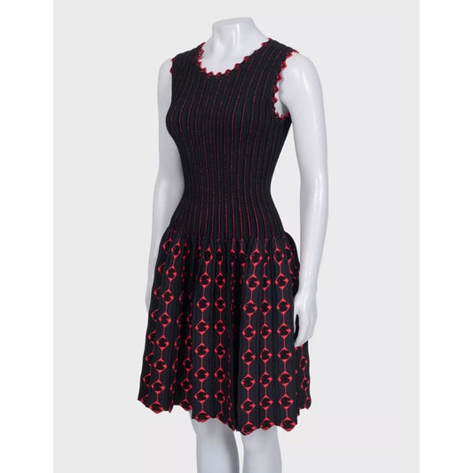 NWOT Alaïa Black Fitted Sleeveless Dress - IT38/XS Pre-owned