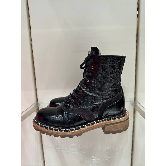 Chanel 2015 Brown Patent Leather Ankle Combat Boots Sz.38 pre-owned
