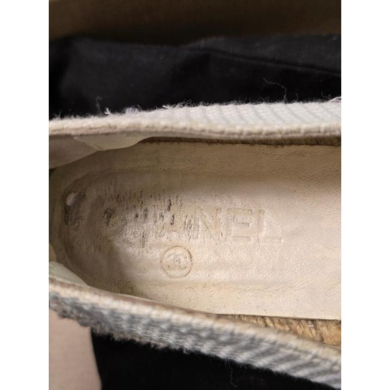 Chanel White Textile Espadrilles - Size 39 Pre-owned