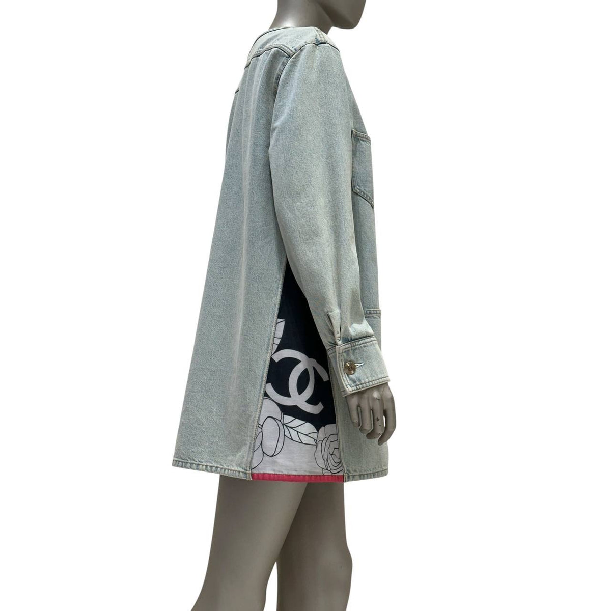 CHANEL 21С Light Blue Denim Overshirt Jacket, FR 40 pre-owned