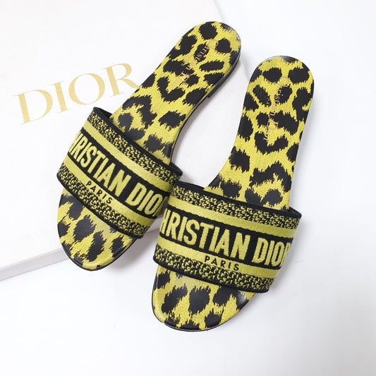 Dior Dway Slide Sandals Lime Pop Leopard Print Sz.38 pre-owned