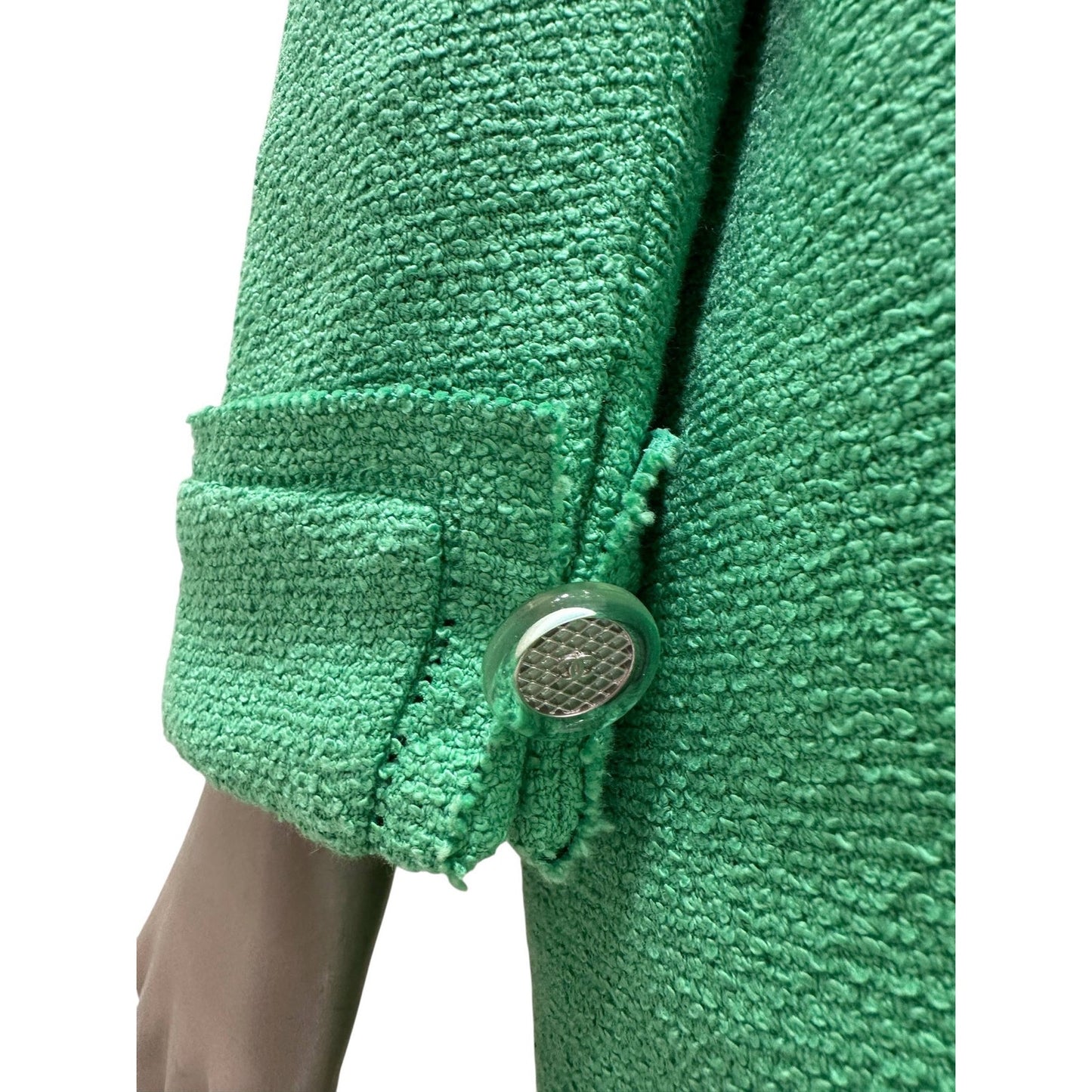 Chanel Cruise 2020 Look 16 Green Bouclé Jacket Size FR 40 Pre-owned
