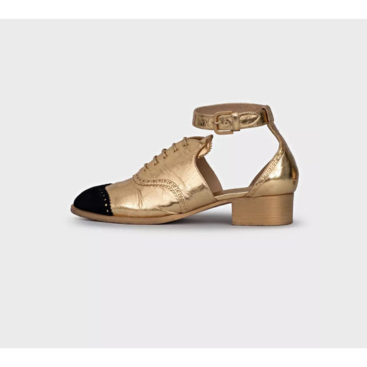 Chanel CC Logo Calfskin & Suede Oxfords  Sz. 40.5 Pre-owned