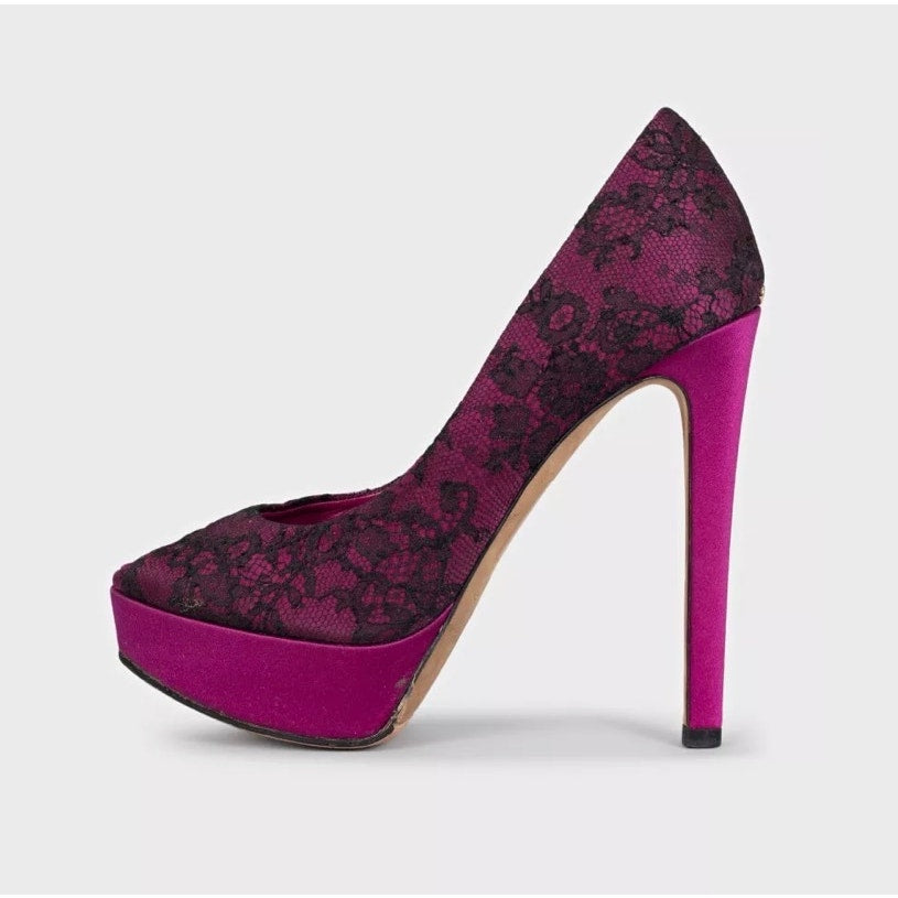Christian Dior Lace Peep-Toe Pumps – Size 37.5 pre-owned