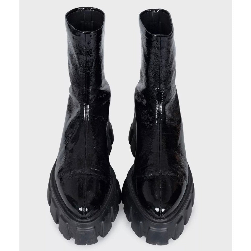 Prada Black Glossy Leather Ankle Boots - EU 39 Pre-owned
