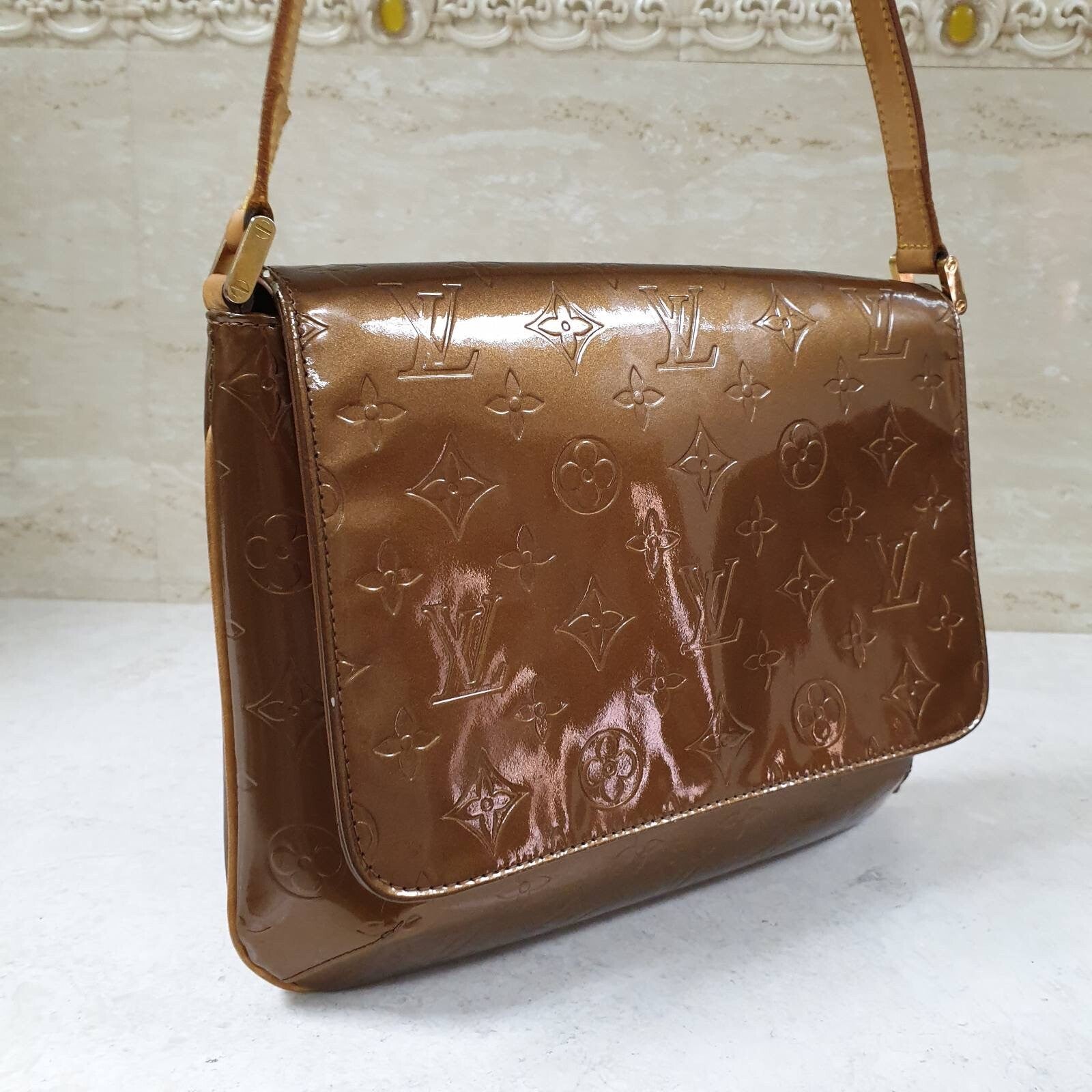 Louis Vuitton Brown Vernis Thompson Street Shoulder Bag
