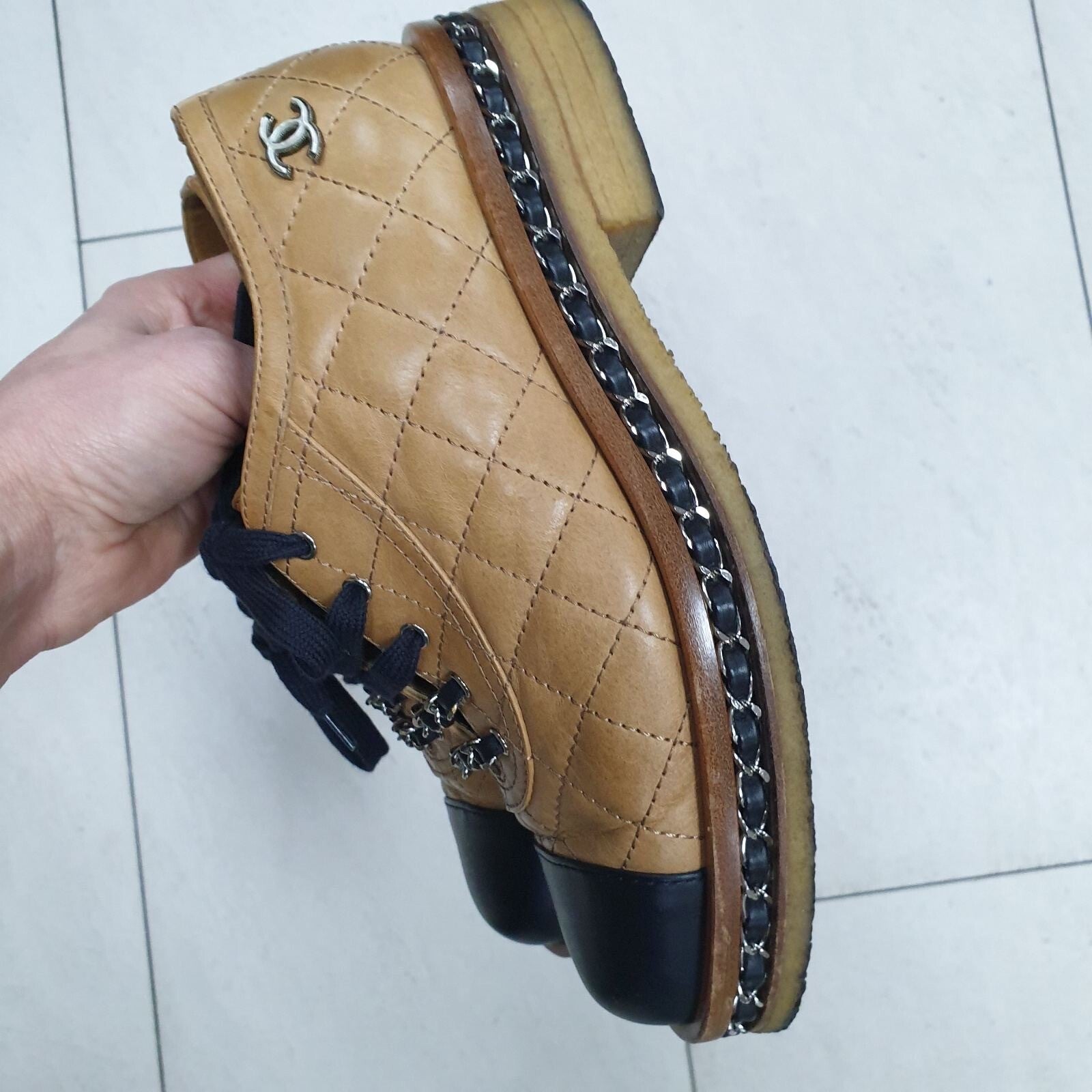 Chanel  Quilted Leather Chain Embellished Cap Toe Oxfords Sz.37.5