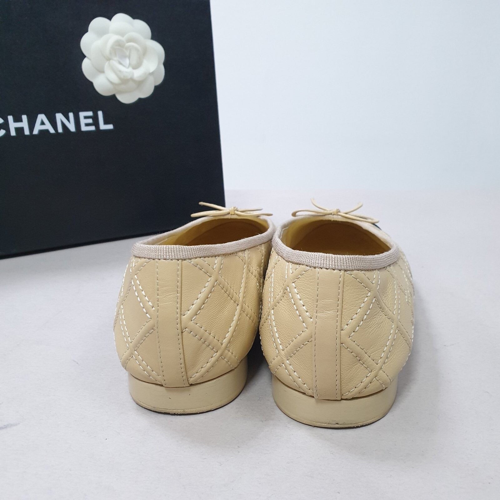 Lambskin Patent Double Stitched CC Cap Toe Ballerina Flats Sz.39.5