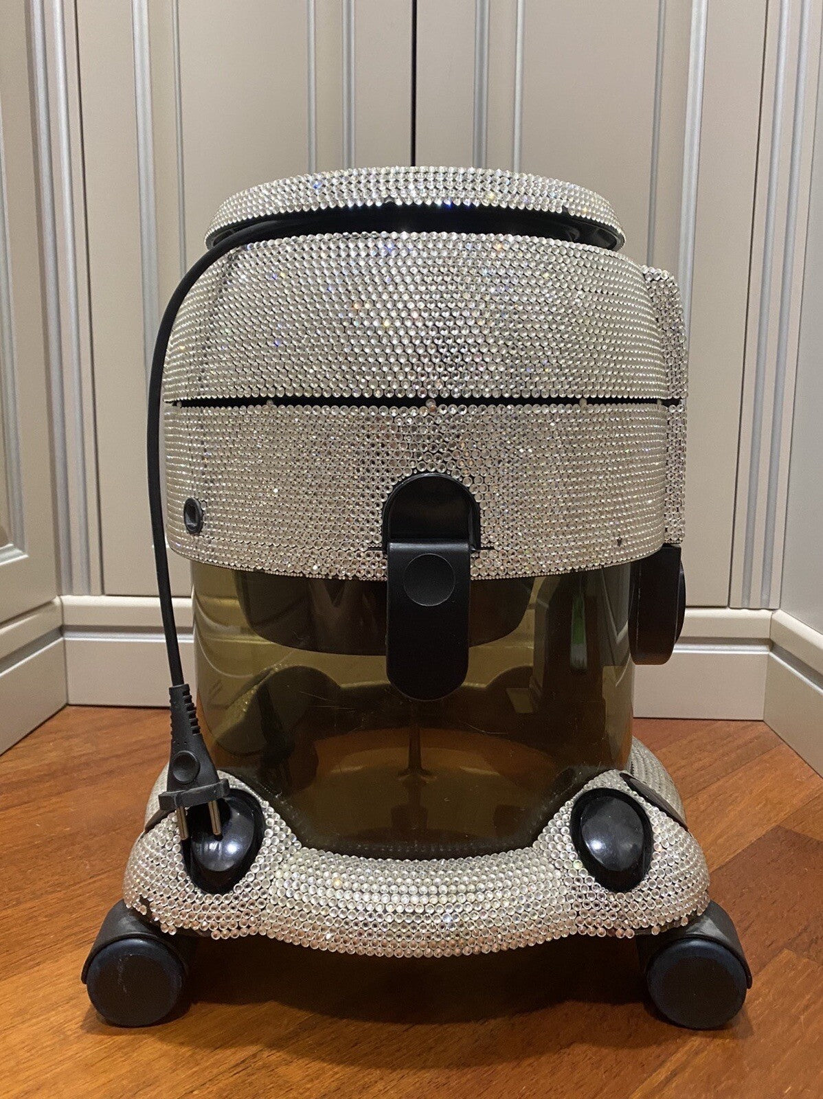 HYLA GST Swarovski-Encrusted Vacuum Cleaner