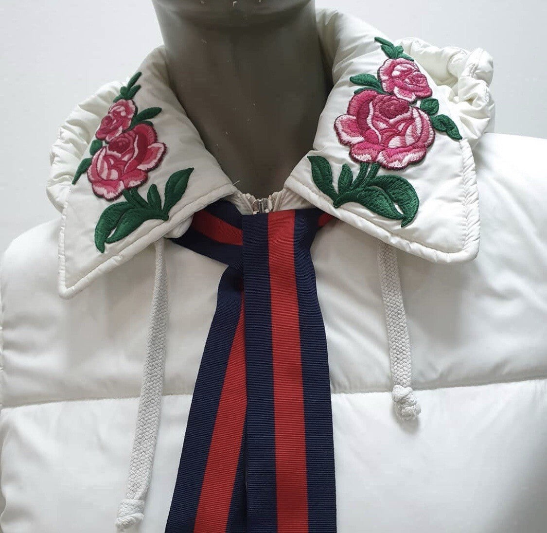 Gucci White Rose Collar Vest Puffer Jacket Sz.42