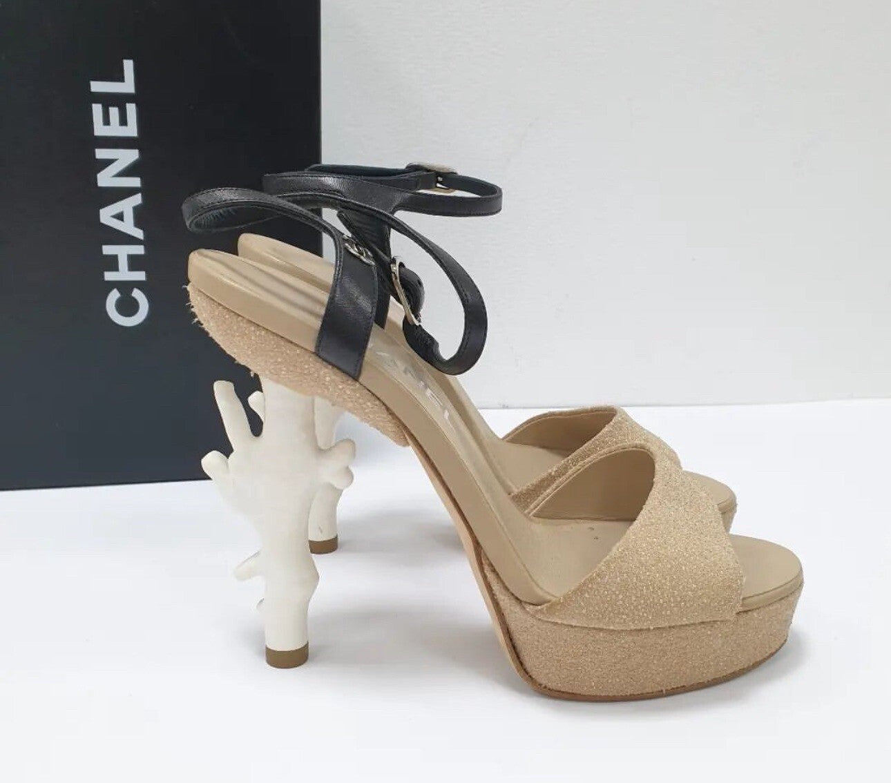 CHANEL 2012 BEIGE SAND CORAL HEEL SANDALS  Sz.37