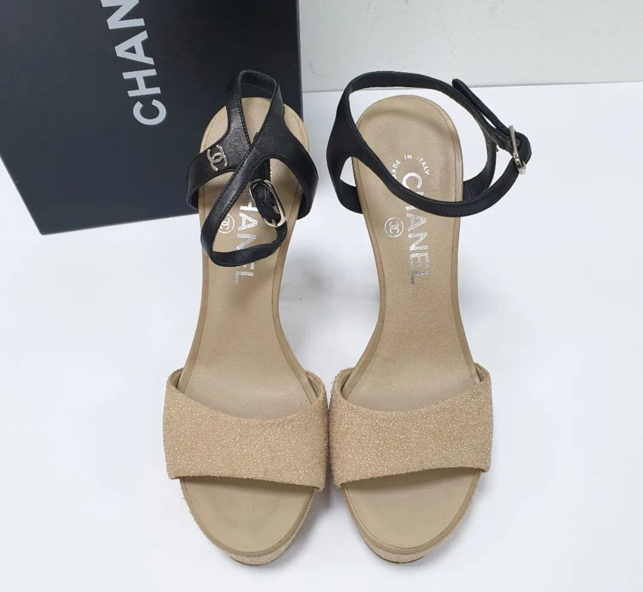 CHANEL 2012 BEIGE SAND CORAL HEEL SANDALS  Sz.37