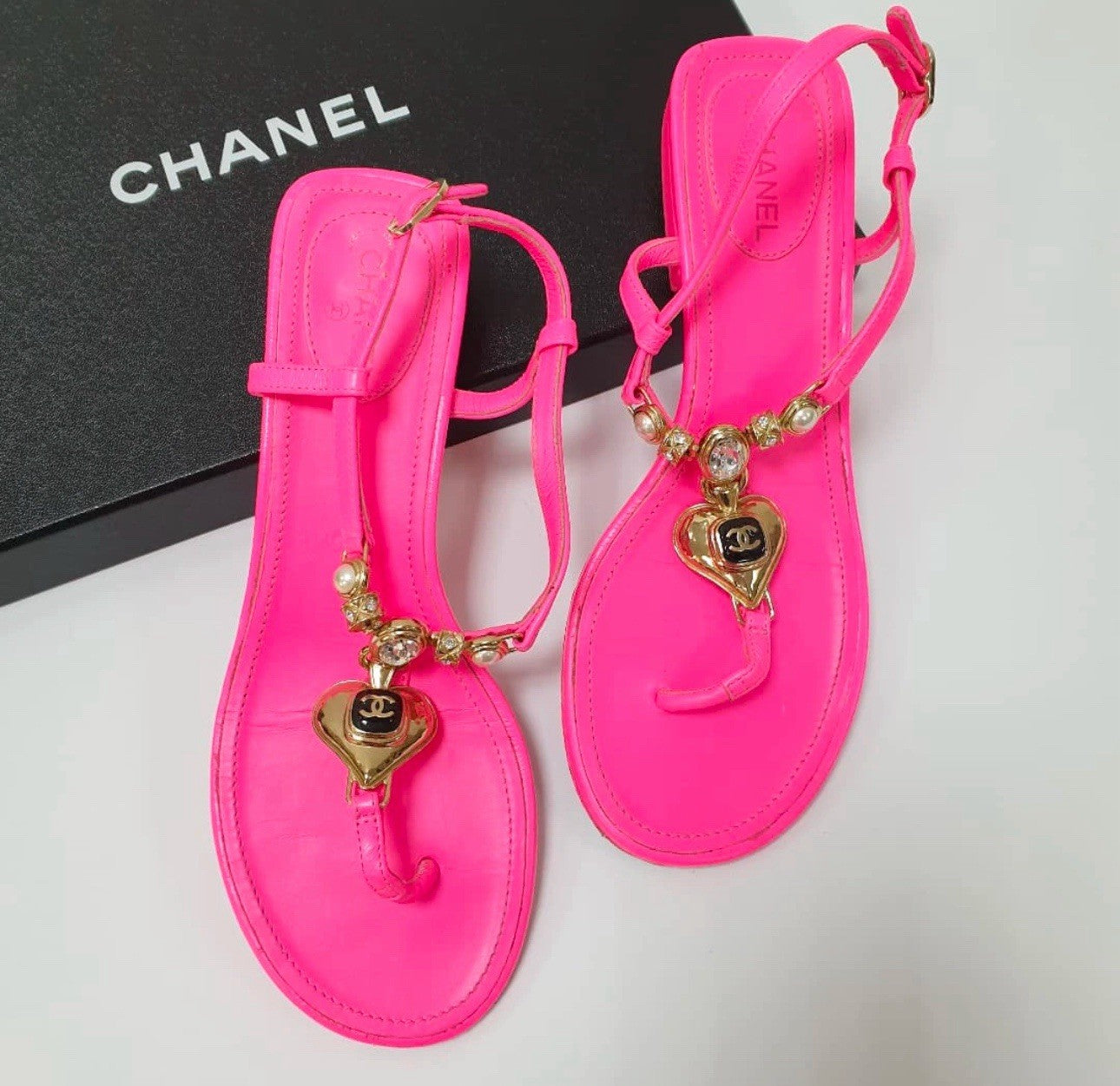 Chanel 2024 Hot Pink Thong Sandals  Sz.37,5