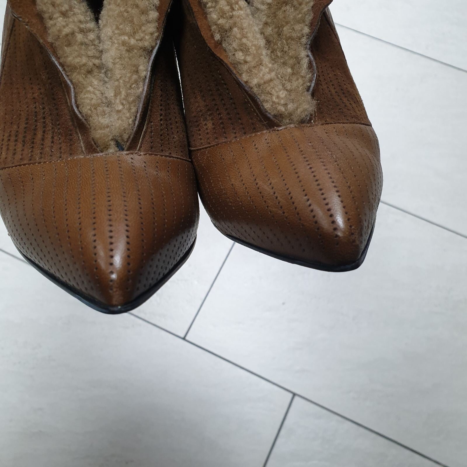 FENDI Brown Fur Heels Sz.37.5