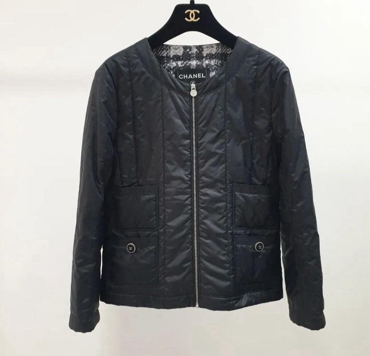 CHANEL 2013  NYLON PUFFER JACKET Sz.36