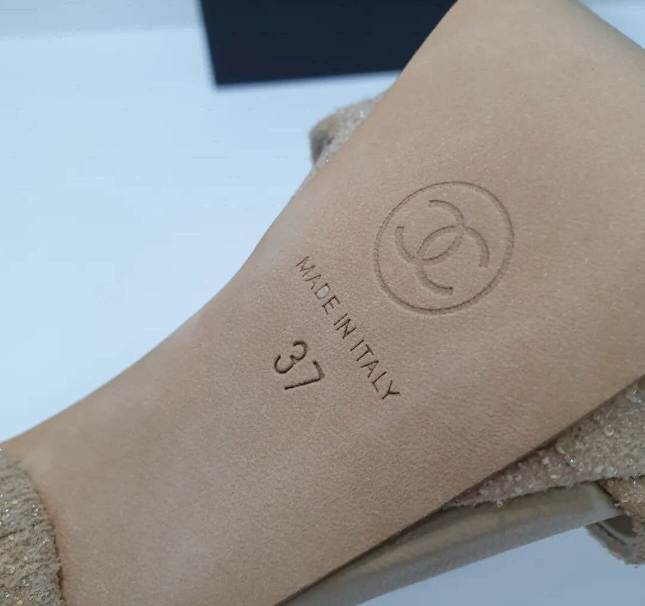 CHANEL 2012 BEIGE SAND CORAL HEEL SANDALS  Sz.37