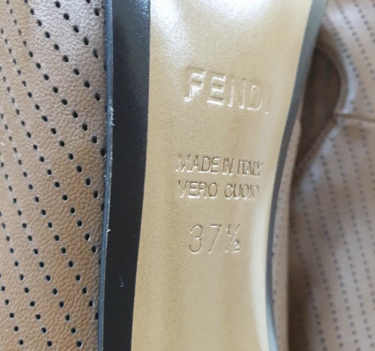 FENDI Brown Fur Heels Sz.37.5