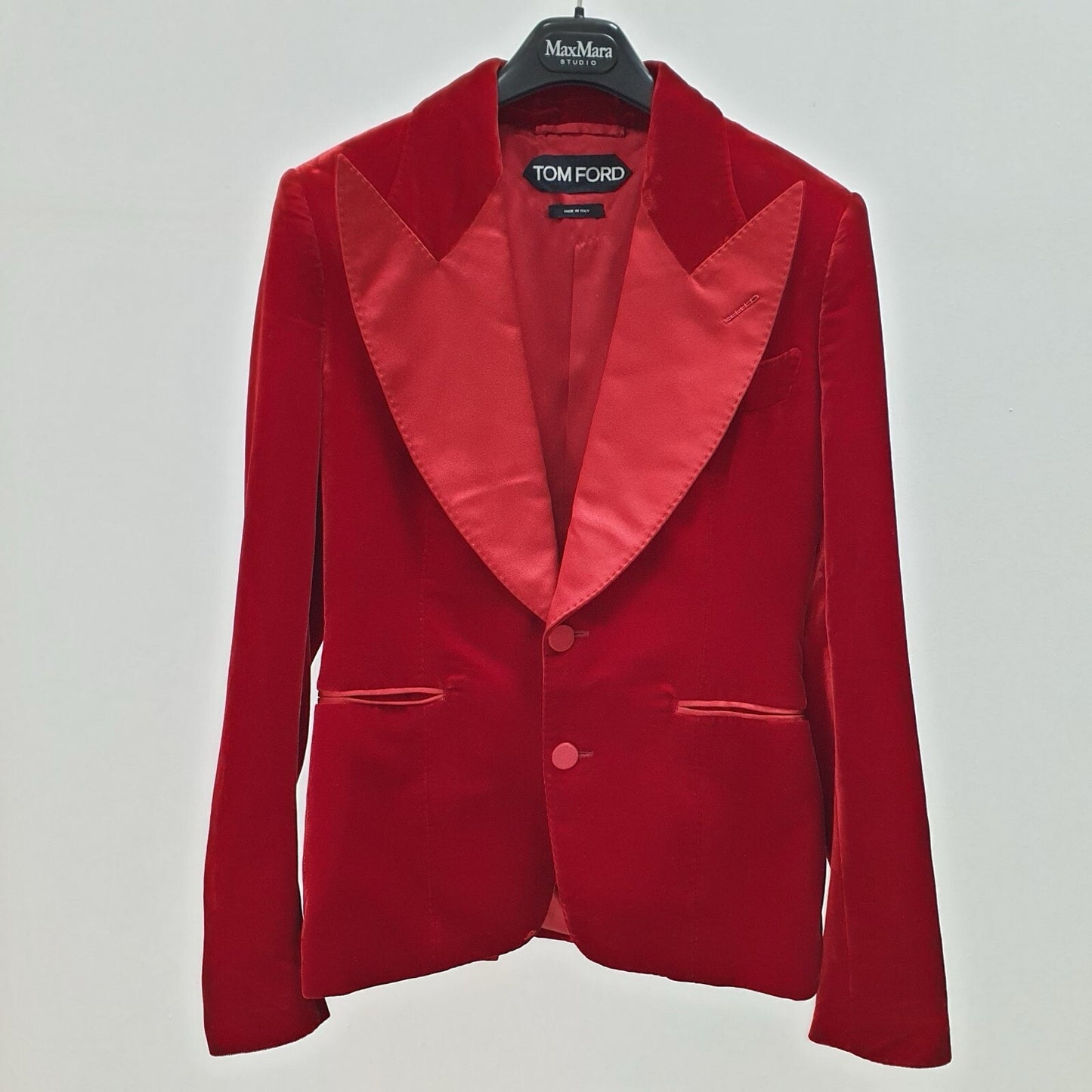 TOM FORD Shelton Shawl Collar Velvet Red Sport Coat Tuxedo Dinner Jacket Sz.38