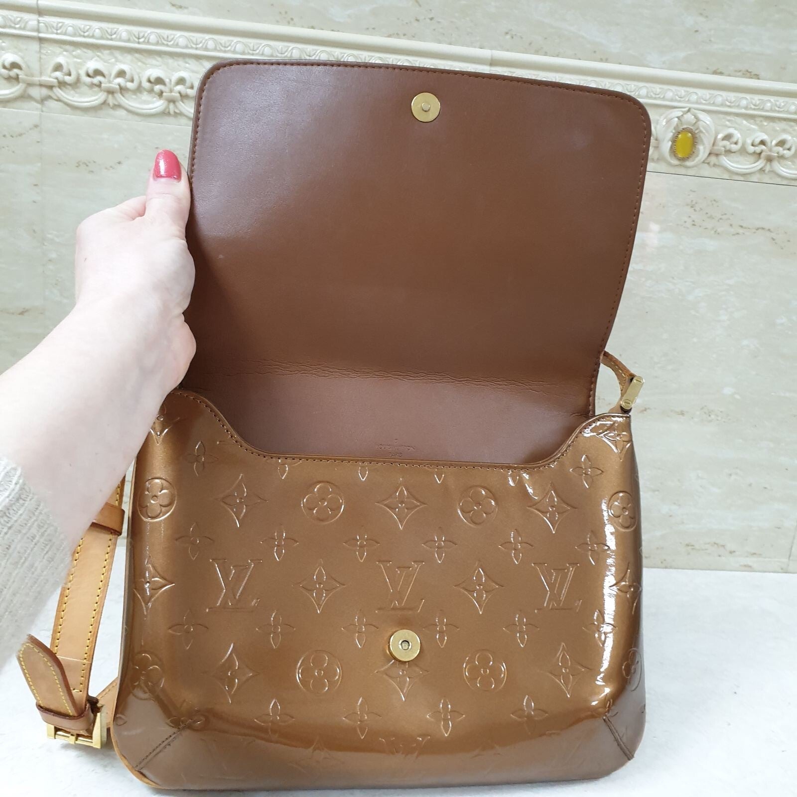 Louis Vuitton Brown Vernis Thompson Street Shoulder Bag