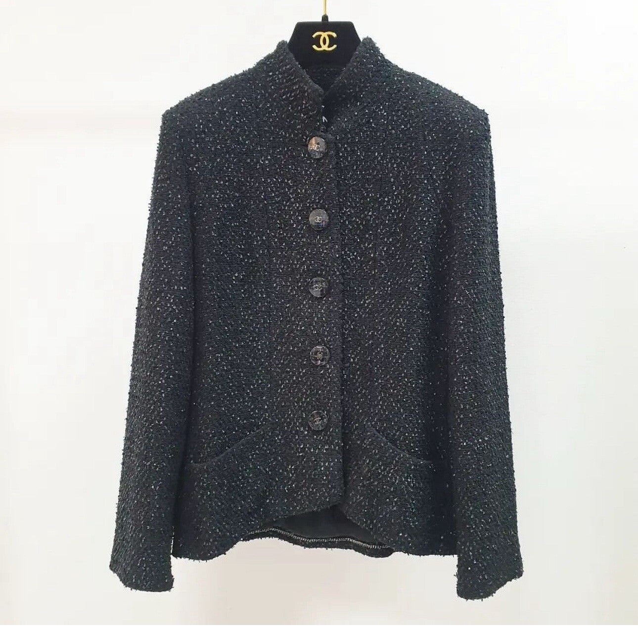 CHANEL 19P BLACK METALLIC CC LOGO BUTTON BLAZER JACKET  Sz.36