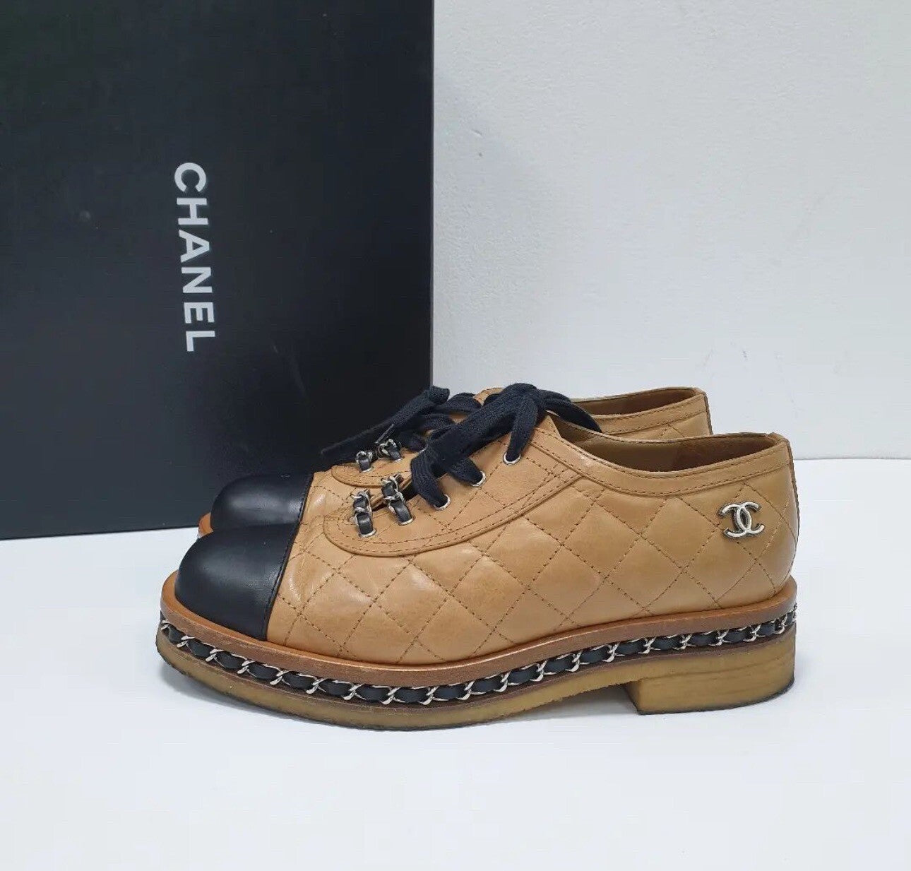 Chanel  Quilted Leather Chain Embellished Cap Toe Oxfords Sz.37.5