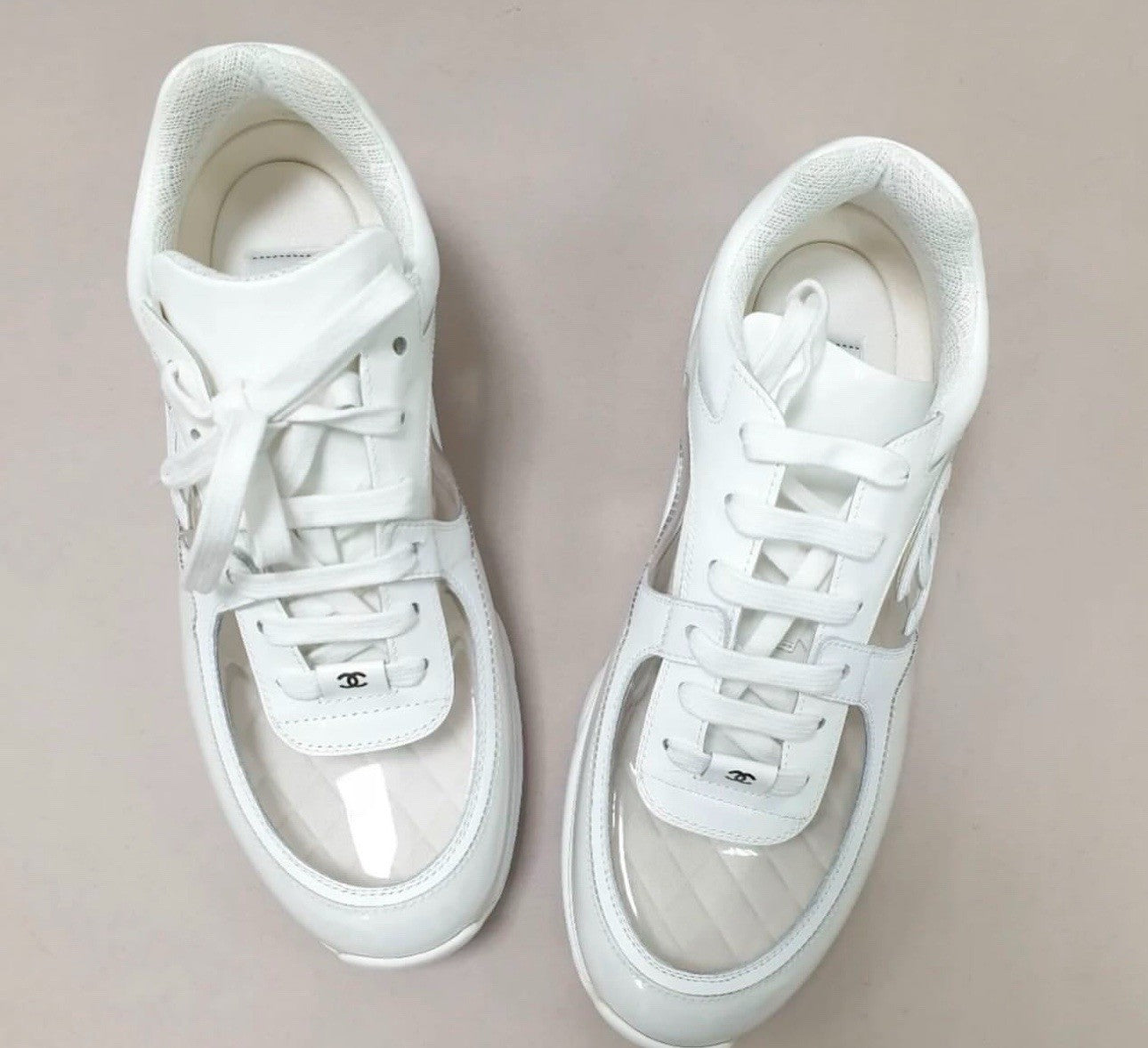 NWB Chanel 2018 White CC Low-Top Sneakers Trainers Shoes  Sz.40