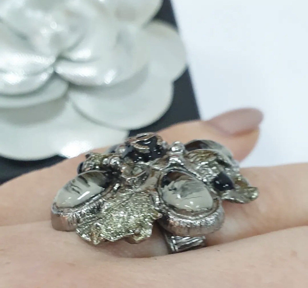 Chanel Metal and Brown Enamel CC Ring