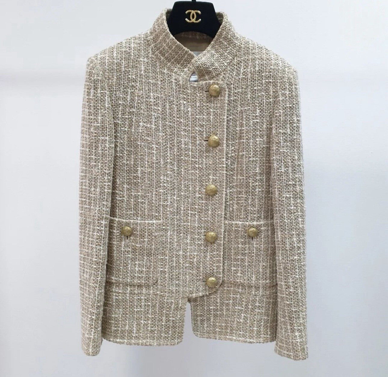 Chanel 2015  Beige Tweed Jacket Sz.36
