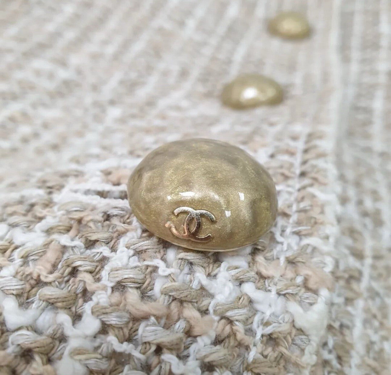 Chanel 2015  Beige Tweed Jacket Sz.36