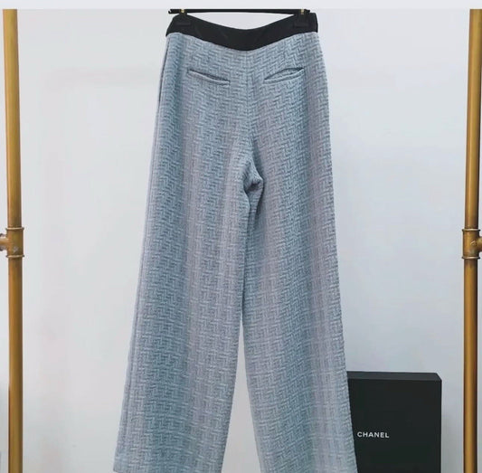 Chanel Gray Wool Wide Leg Jeans  Pants Trousers Sz.42