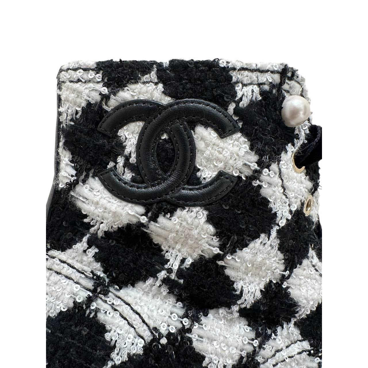 NWOB Chanel Grosgrain Tweed Combat Boots - Sz 41Pre-owned