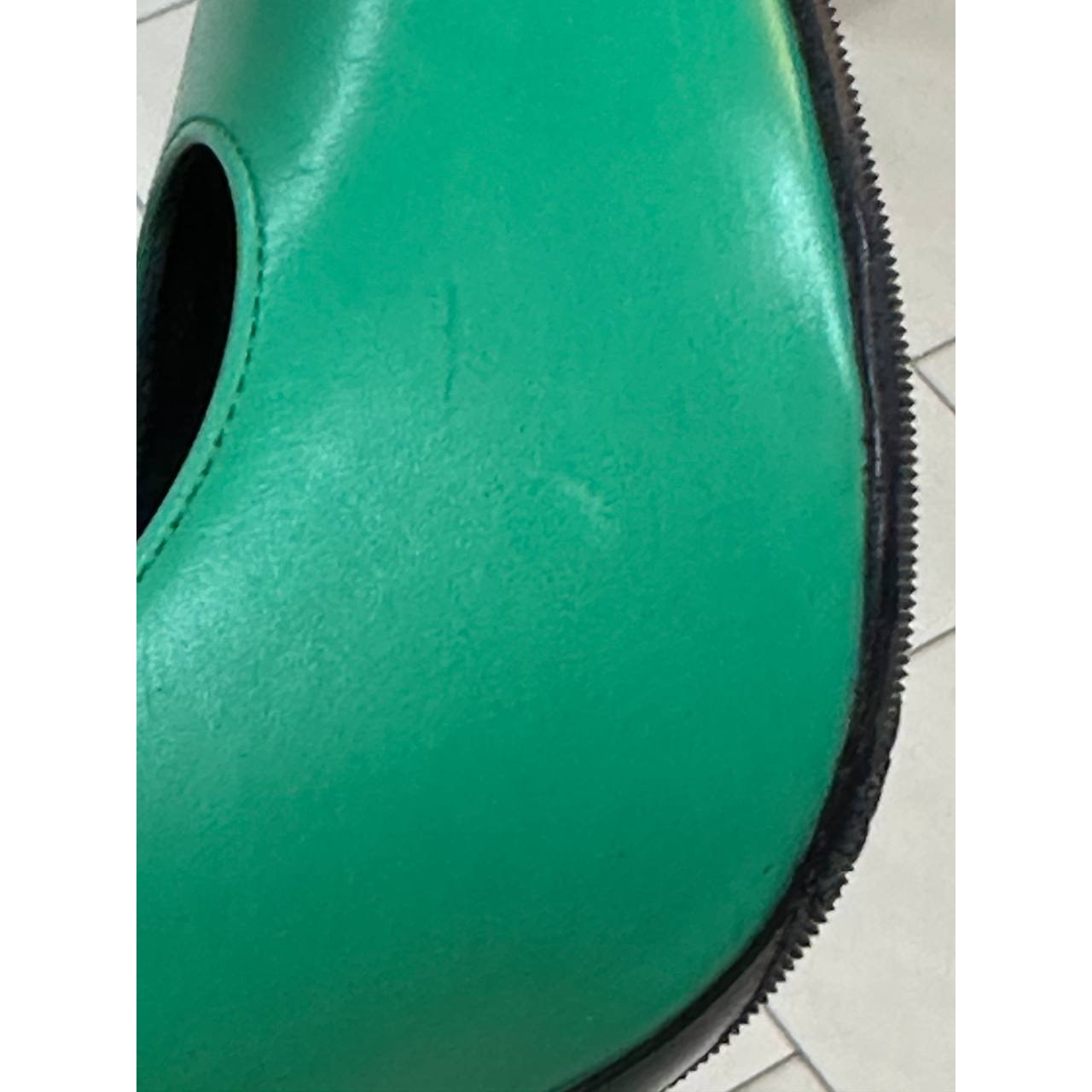 Saint Laurent Green Leather Stiletto Pumps Sz.37,5 Pre-owned