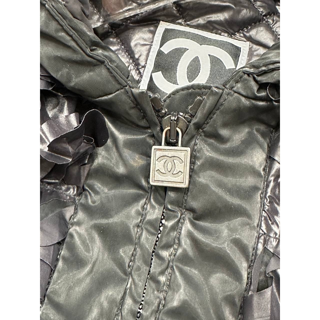 Chanel Navy Quilted  Decorative Appliqué Vest Sz.38 Pre-owned