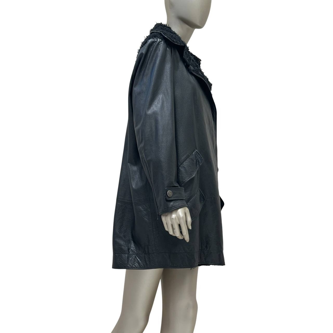 CHANEL Vintage Black Leather Bouclé Trim Jacket Sz. 42-44 Pre-owned