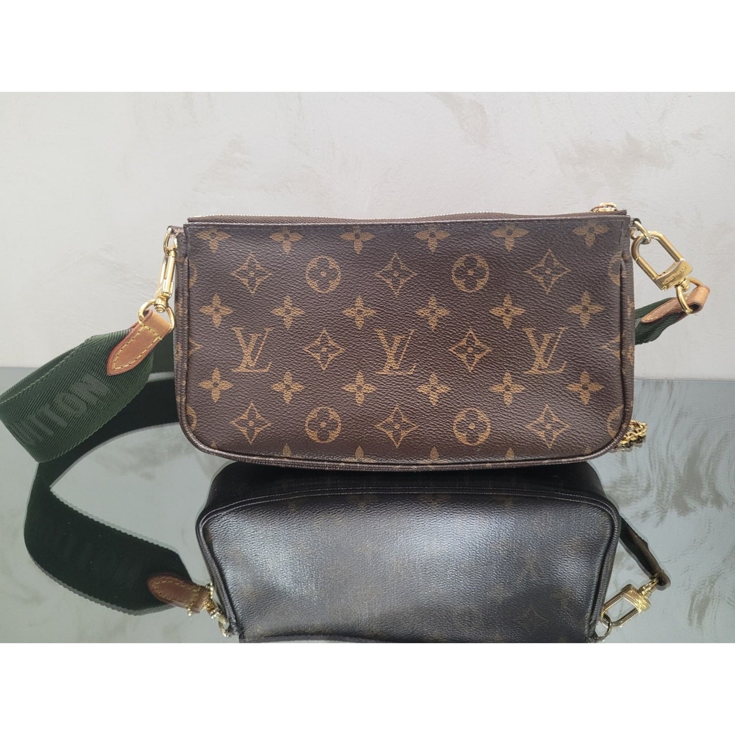 Louis Vuitton Multi Pochette Accessoires Crossbody Bag pre-owned