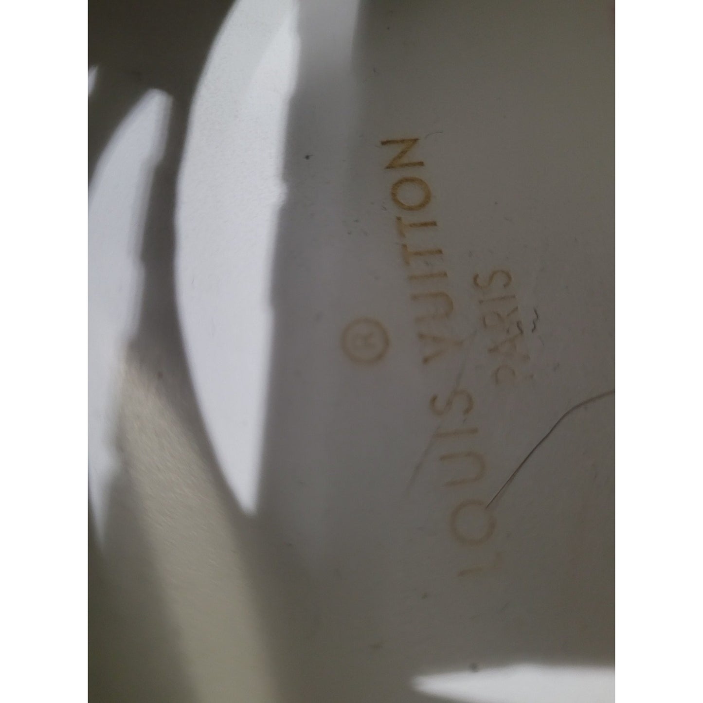 Louis Vuitton Frontrow Leather Sneakers - Size 38.5 (40) Pre-owned