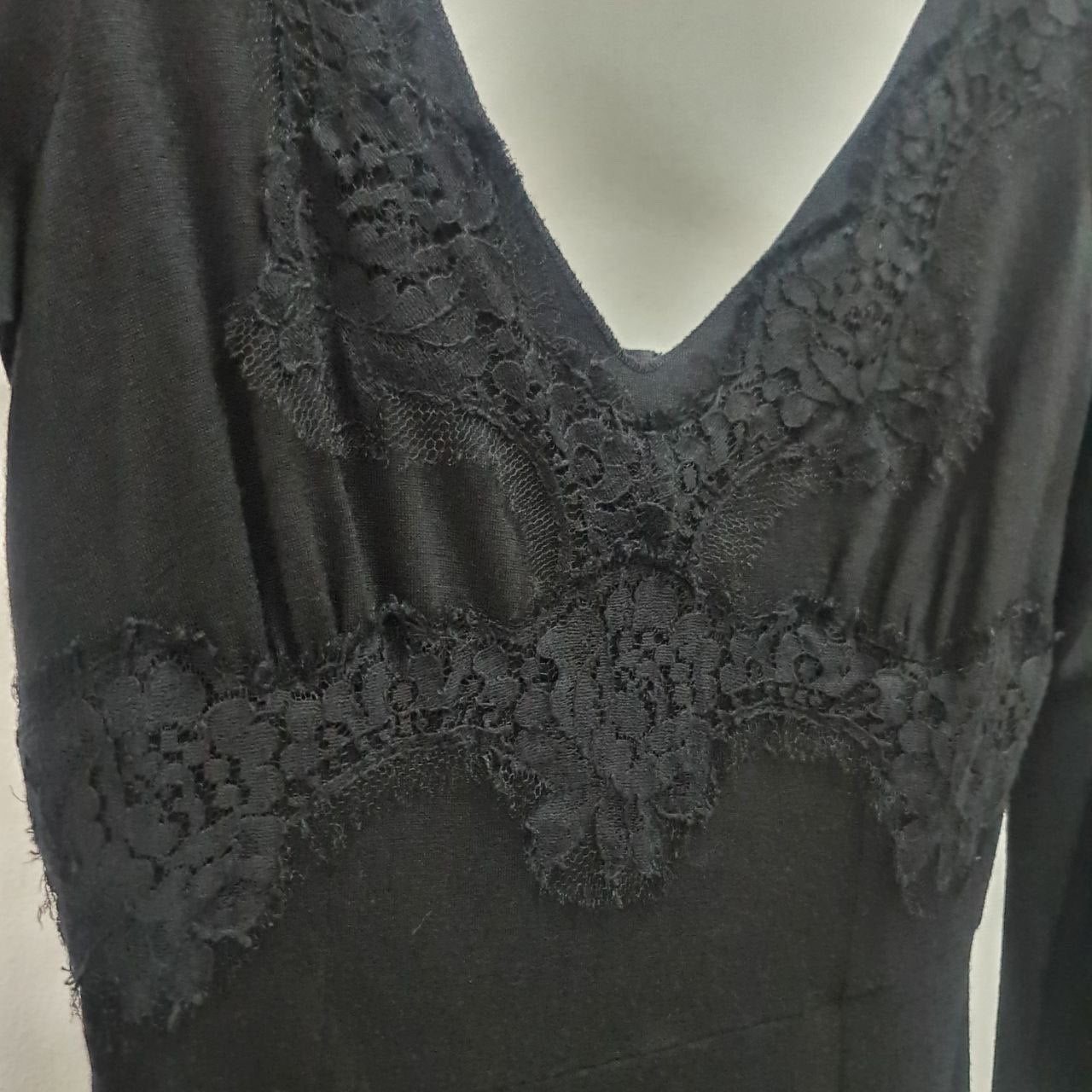 Dolce & Gabbana Black Fitted Lace Dress Sz.40 Pre-owned