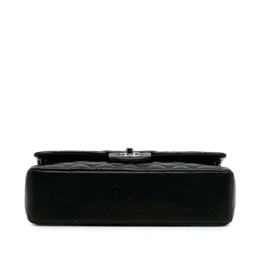 Chanel Medium Classic Lambskin Double Flap Pre-owned