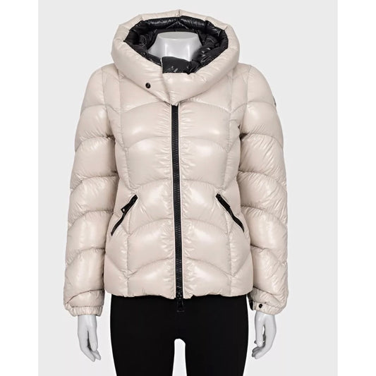 Moncler Women's White Down Puffer Jacket - US 0/XXS Pre-owned