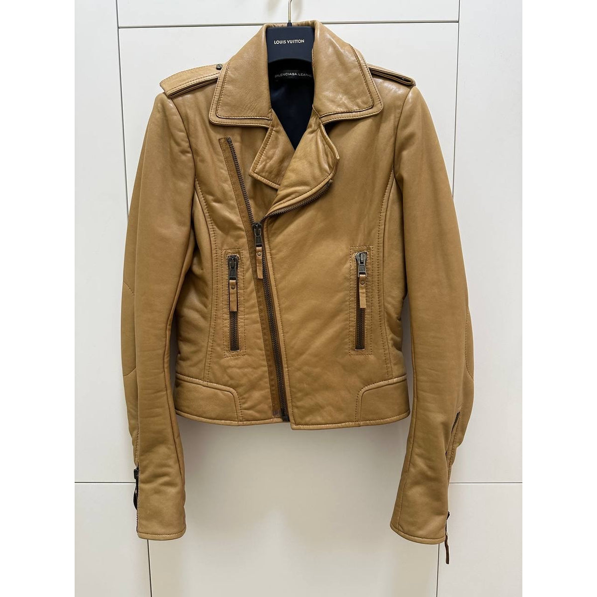 Balenciaga 2009 Tan Khaki Lamb Leather Biker Jacket Sz.40 Pre-owned