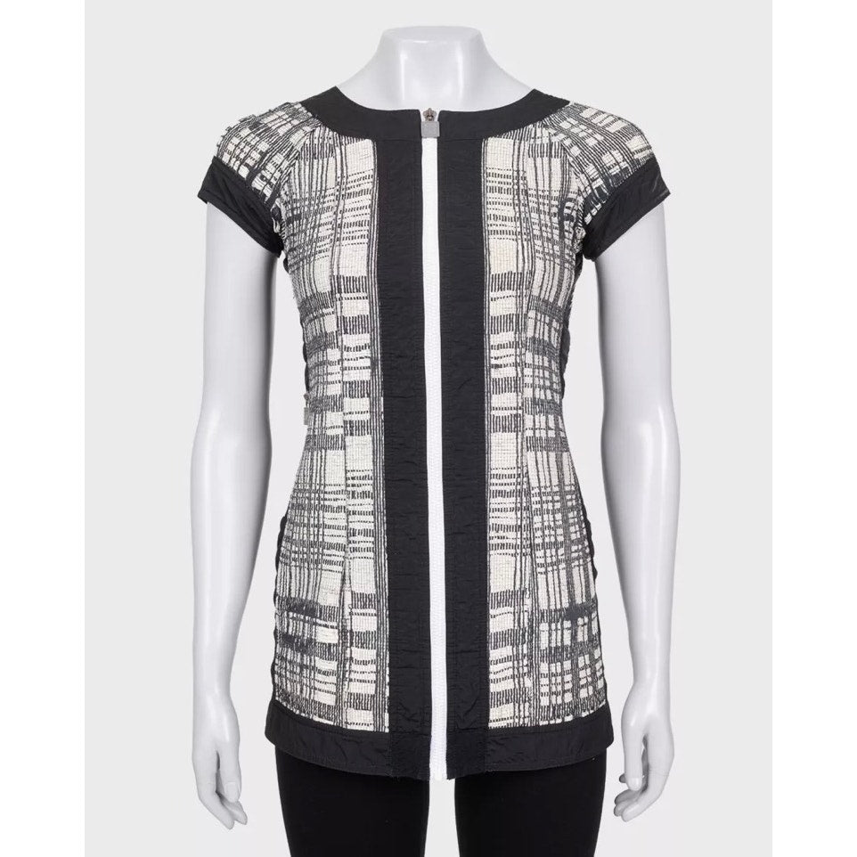 Chanel Vintage Black & White Short Sleeve Zip Cardigan FR 34 / XS Preo-wned