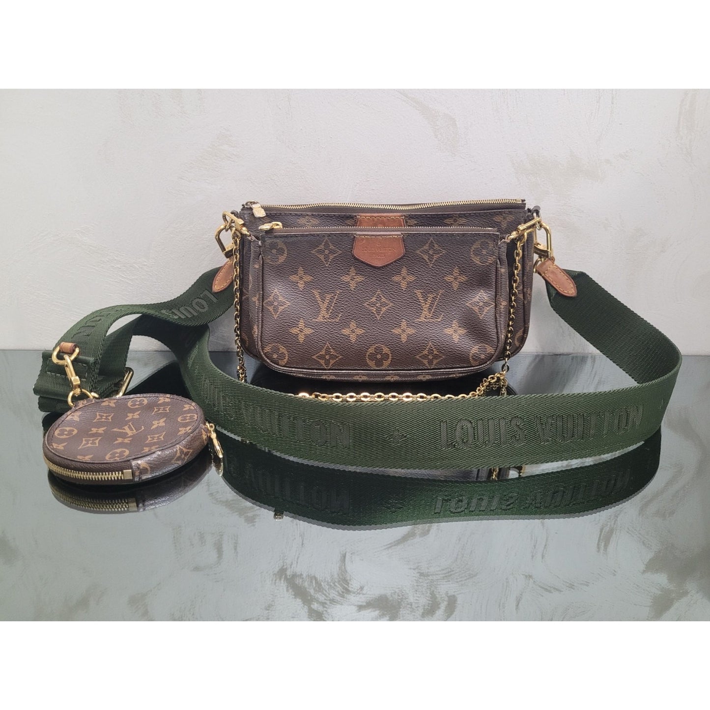 Louis Vuitton Multi Pochette Accessoires Crossbody Bag pre-owned