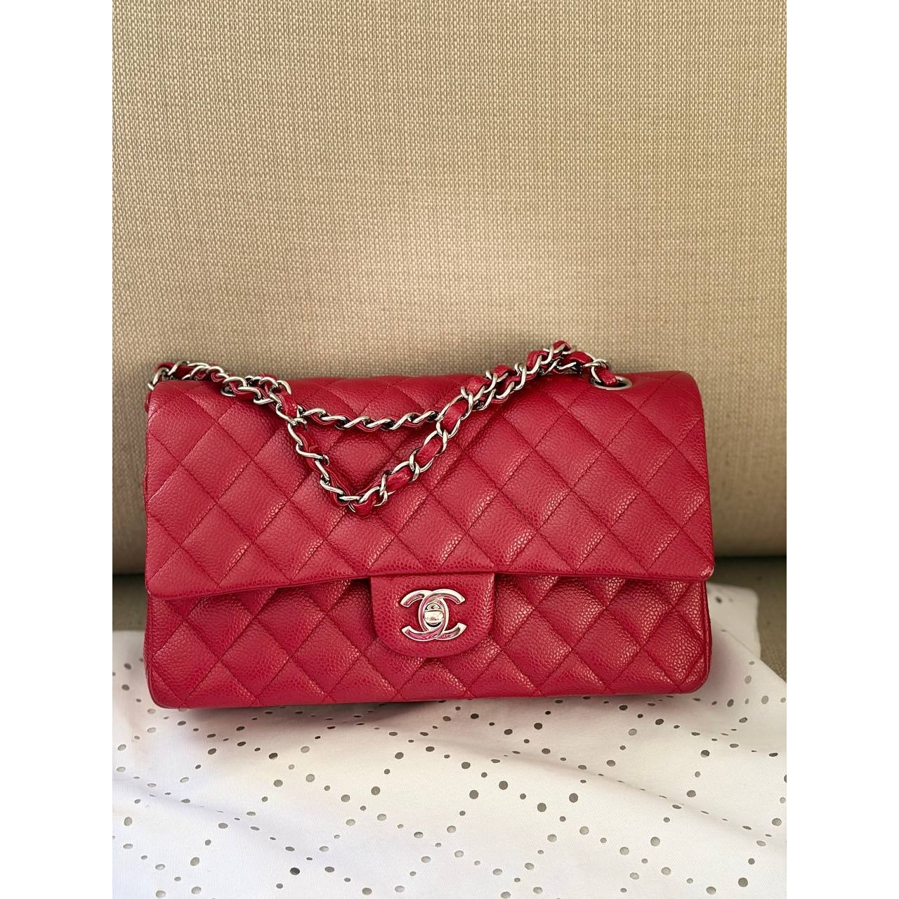 Chanel Timeless Medium 25 Red Grained Caviar Leather Flap Bag Pre-owned