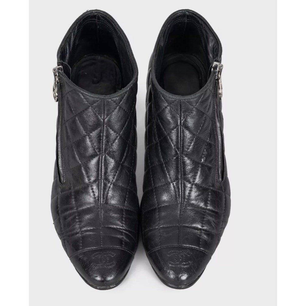 CHANEL Black Quilted Leather Zip Ankle Boots 37.5 Pre-owned